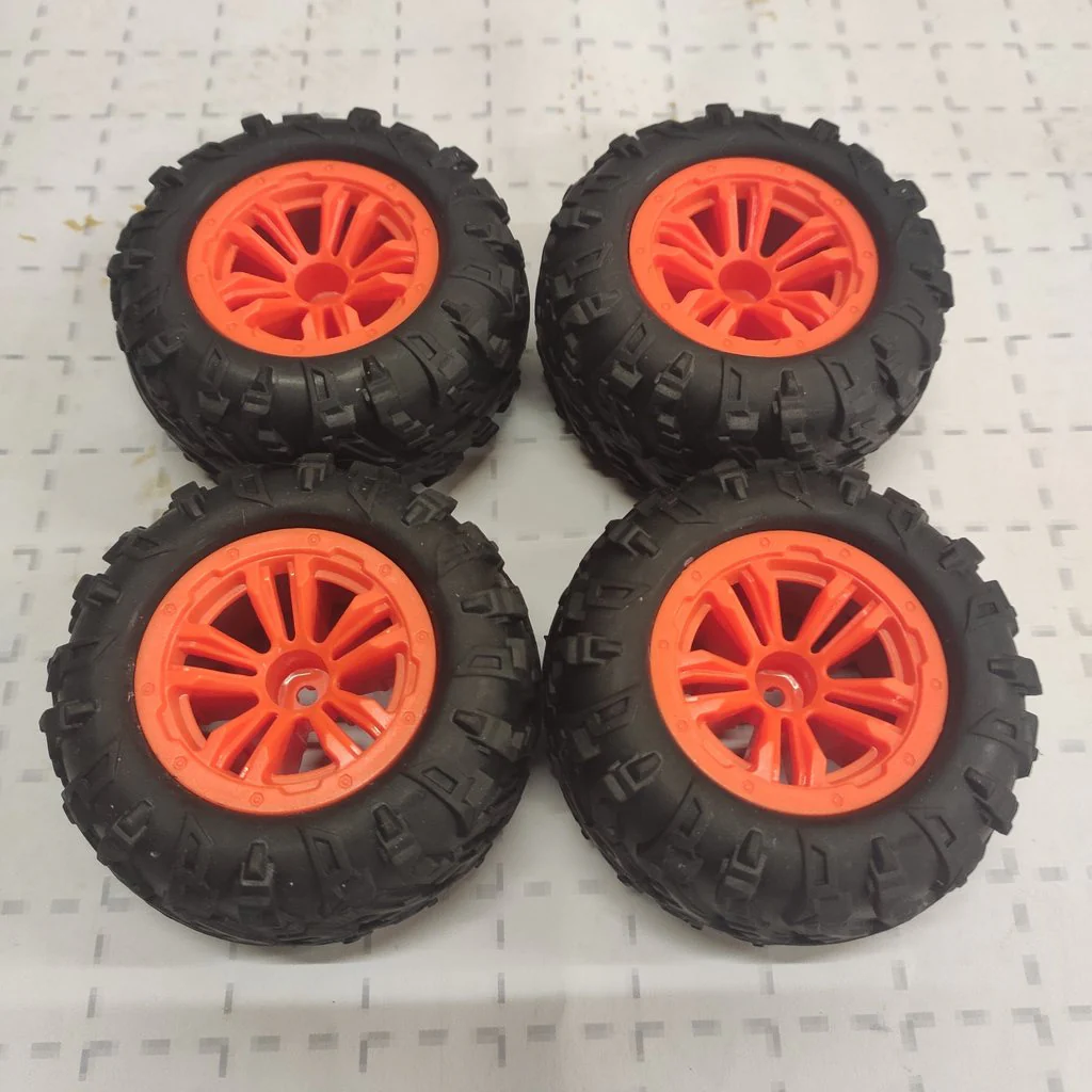 4 roues avant/arrière orange pour Fun Racer DF Models - 7600