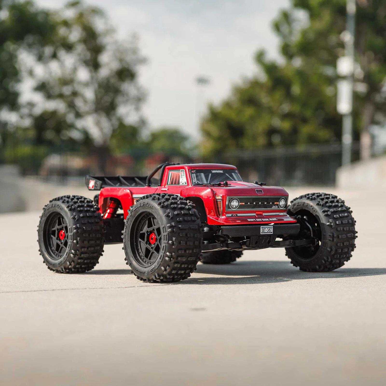 Arrma 1/10 Outcast 4S V2 4x4 BLX Stunt Truck RTR - ARA4410V2T4 - Image 10