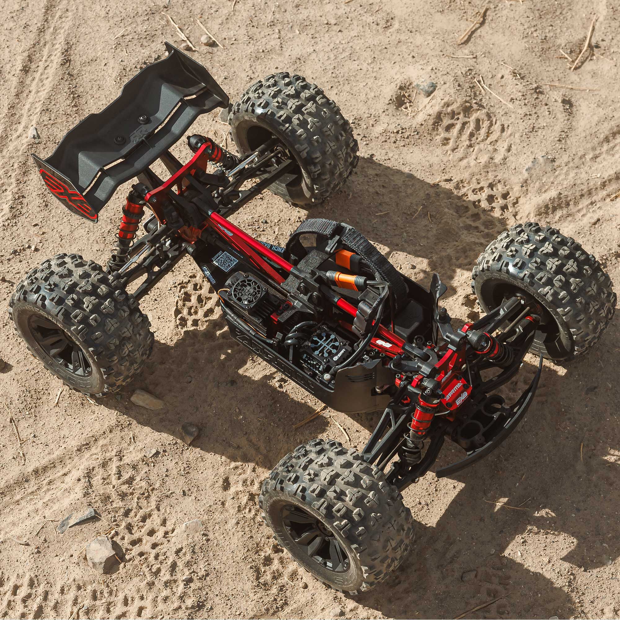 Arrma 1/8 Truggy Kraton 6S EXtreme Bash 4x4 RTR - ARA8708V6T1 - Image 16