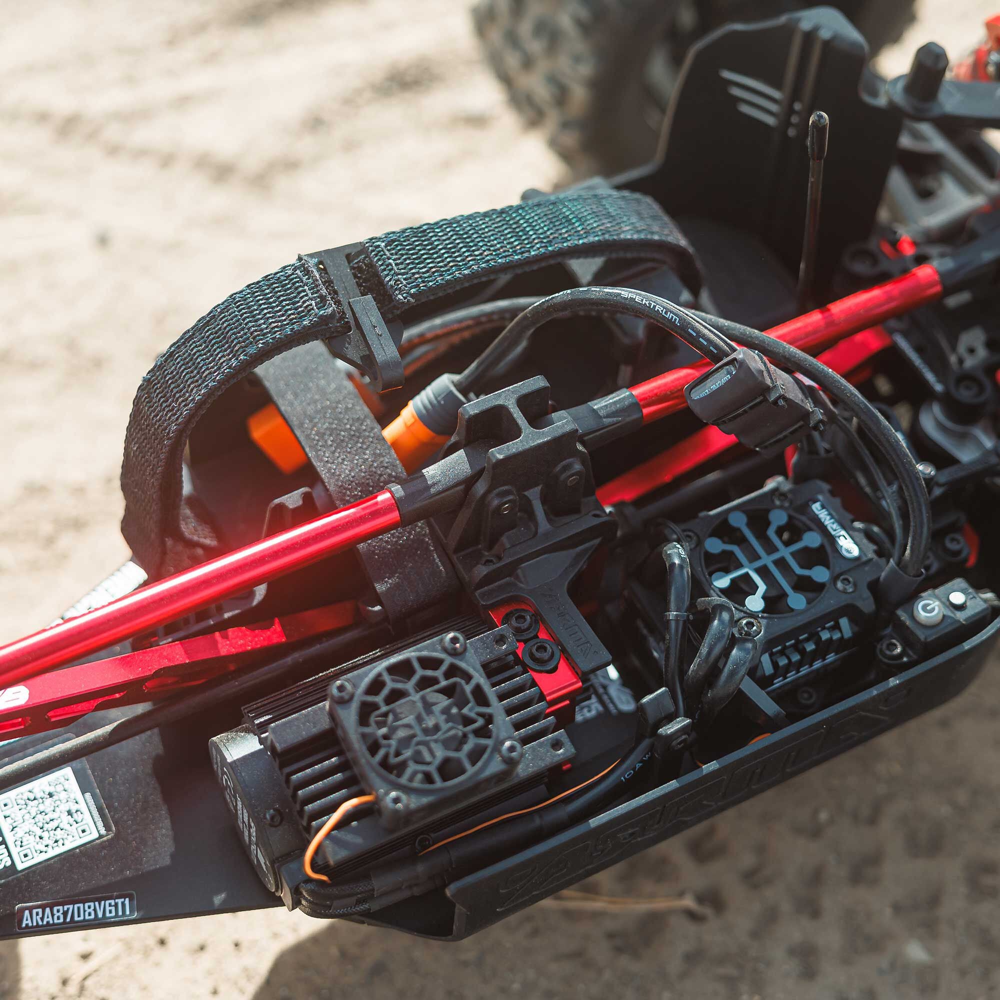 Arrma 1/8 Truggy Kraton 6S EXtreme Bash 4x4 RTR - ARA8708V6T1 - Image 17
