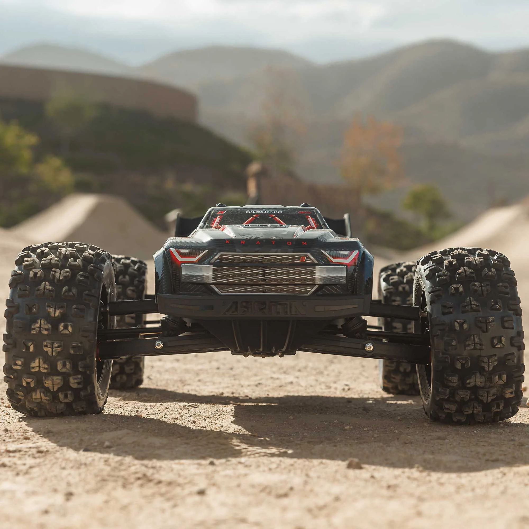 Arrma 1/8 Truggy Kraton 6S EXtreme Bash 4x4 RTR - ARA8708V6T1 - Image 8