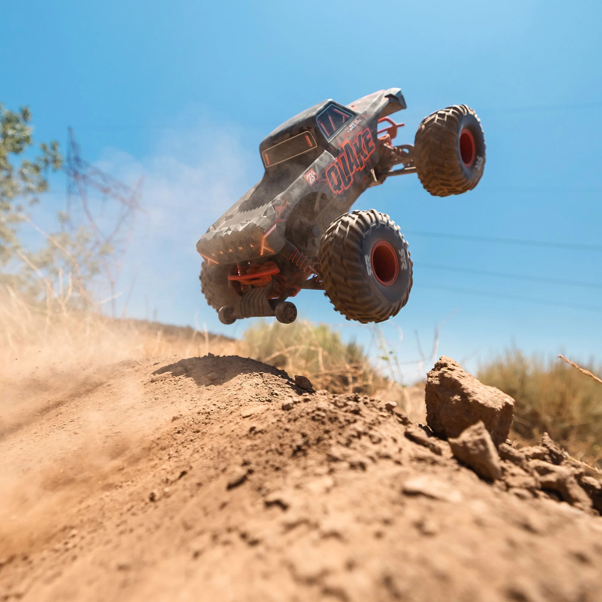 Arrma Monster Truck QUAKE 223S DSC 2WD RTR Brushless 1/10 rouge - ARA3537T1 - Image 22