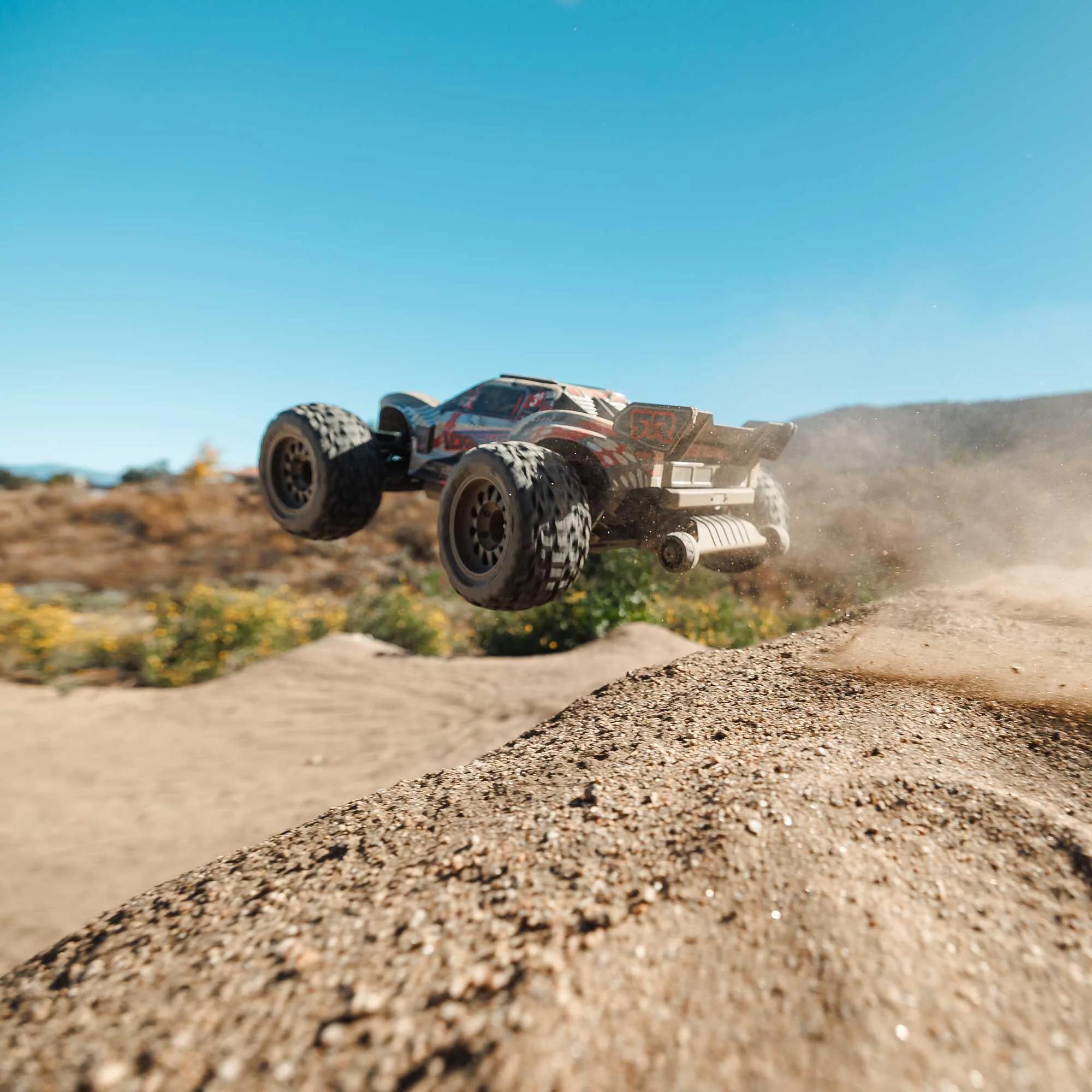 Arrma Vorteks 1/10 223S BLX brushless 4x4 stadium truck RTR rouge - ARA4305V4T1 - Image 13
