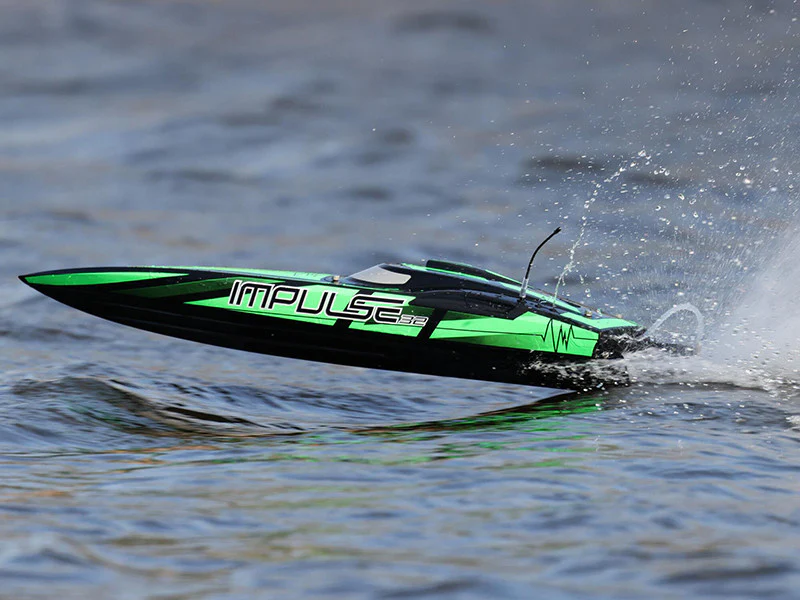 Bateau Télécommandé ProBoat Impulse 32 Brushless Deep-V RTR vert - Image 4