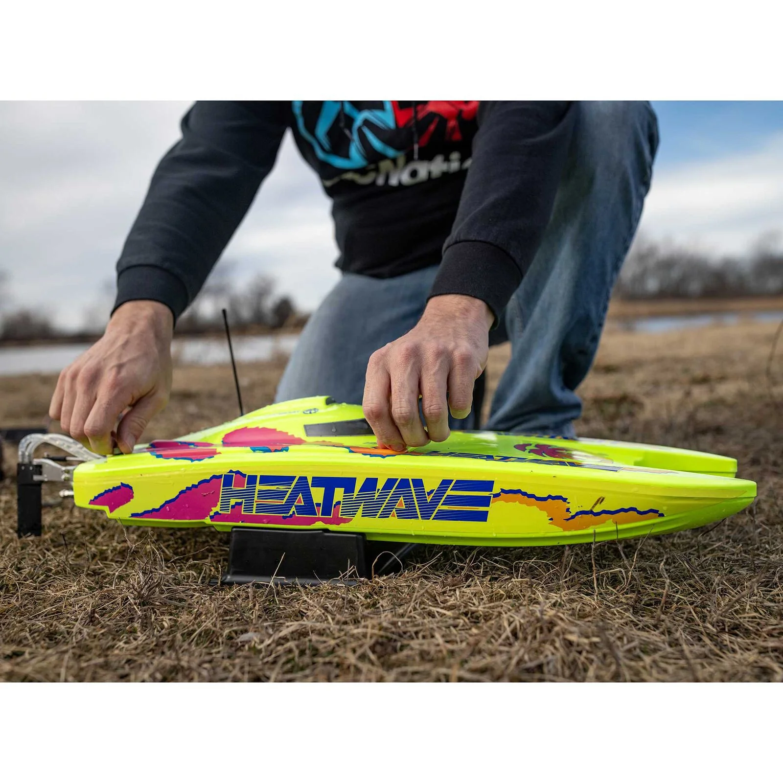 Catamaran Blackjack 24 V2 Brushless RTR - PRB08049T1" - Image 3