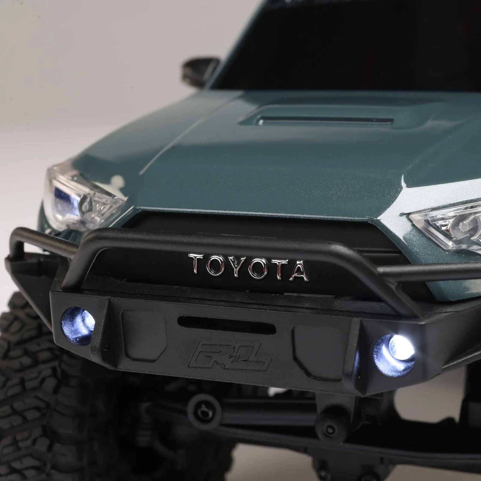 Crawler 1/24 SCX24 Toyota 4Runner 4X4 RTR, gris AXI-2035 - Image 4
