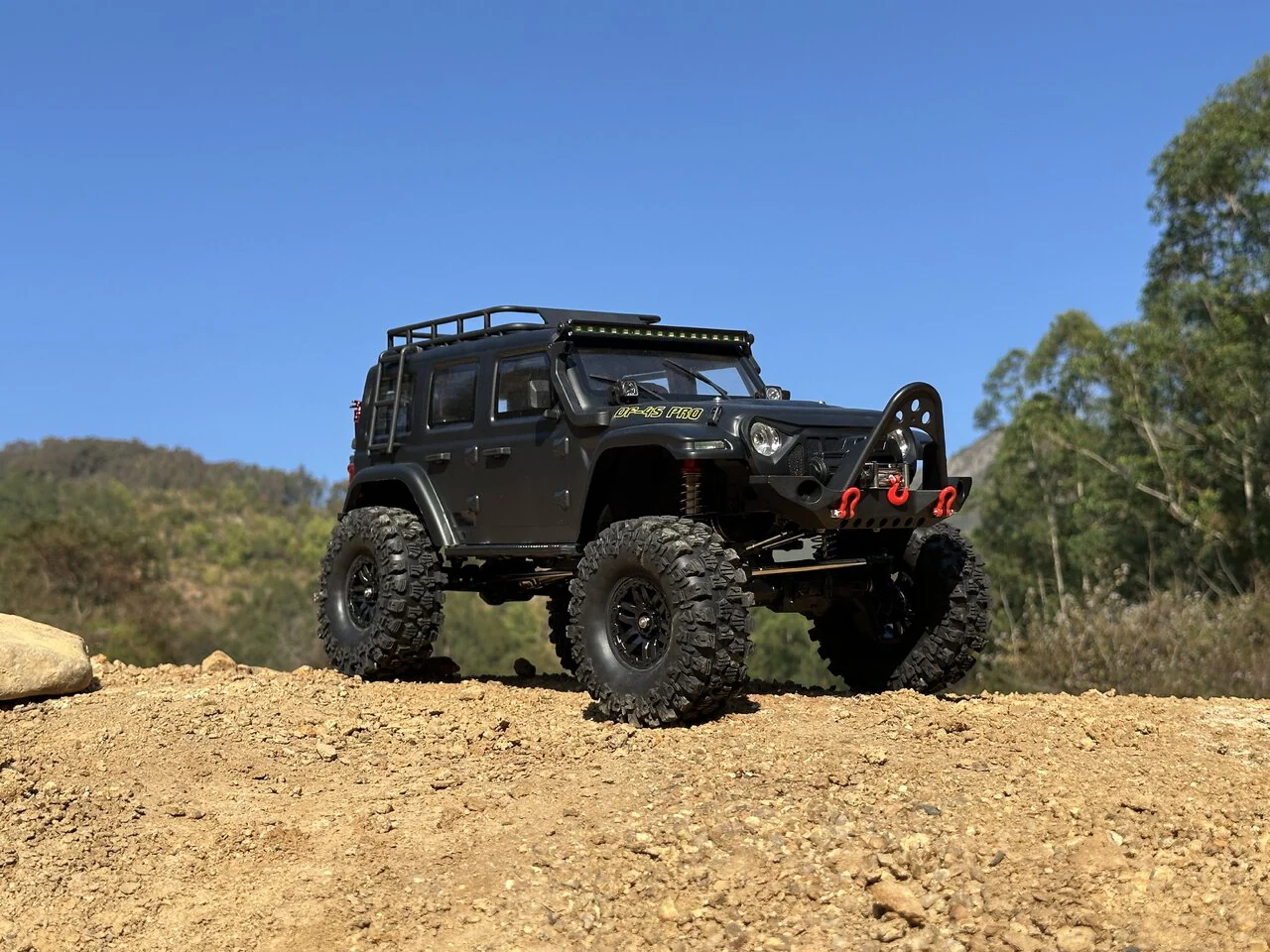 DF Models Crawler RC DF-04S PRO 1/10 Scale Noir mat – Brushless RTR - Image 5