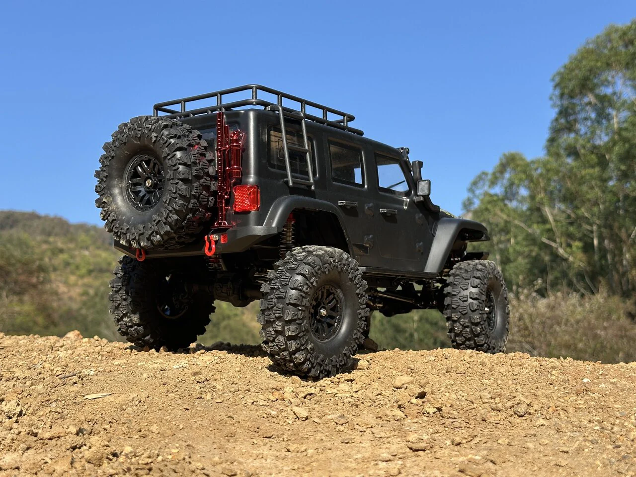 DF Models Crawler RC DF-04S PRO 1/10 Scale Noir mat – Brushless RTR - Image 8