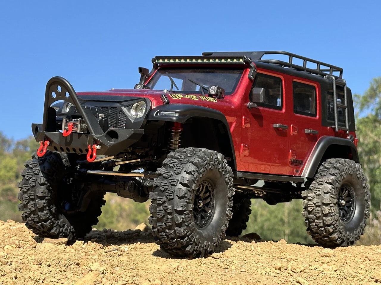 DF Models Crawler RC DF-04S PRO 1/10 Scale rouge métal – Brushless RTR