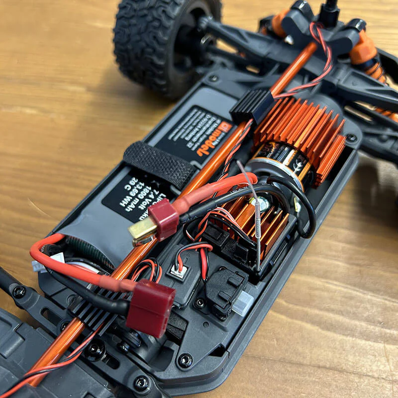 DF Models FastTruckTout Terrain RTR 1/16 vitesse 45km/h 3136 - Image 3