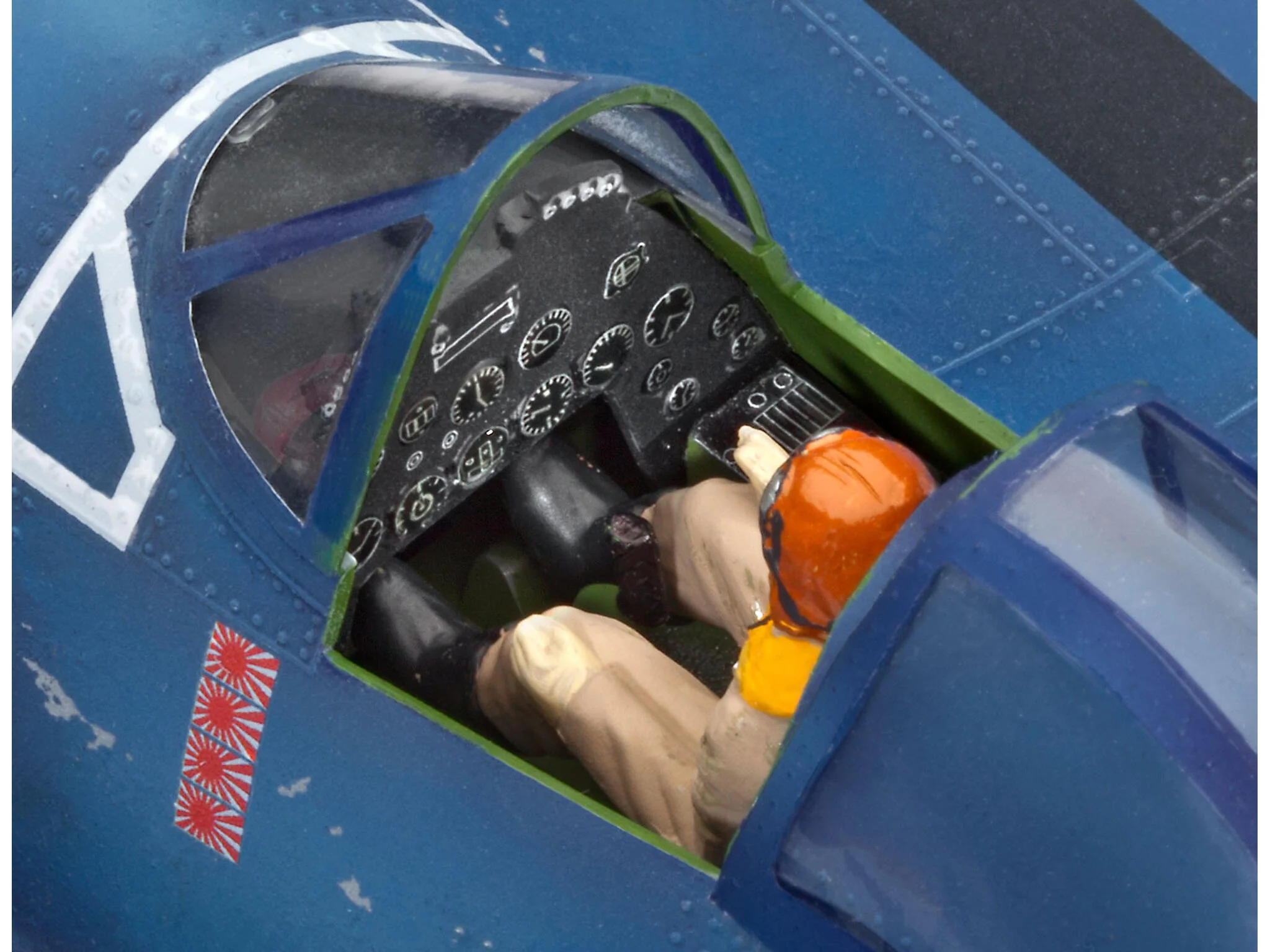 Maquette avion Revell 04781 Vought F4U-1A Corsair - Image 4