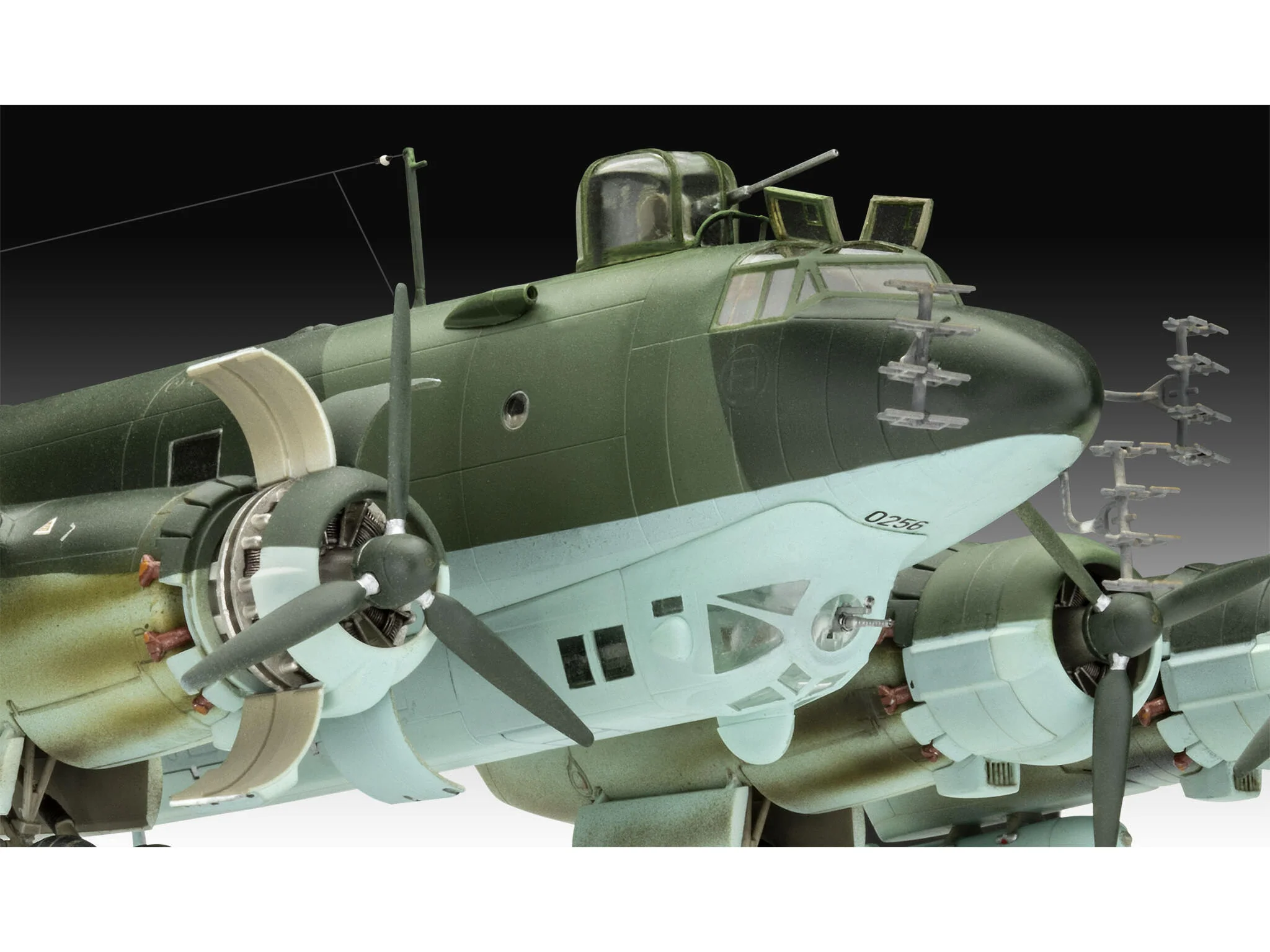 Maquette avion Revell 03777 Focke-Wulf Fw 200 C-5/C-8 Condor - Image 3