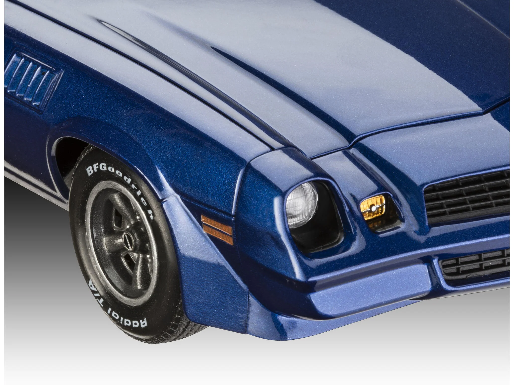Maquette film Revell 07728 "Stranger Things" Billy's Chevy Camaro Z/28 - Image 3