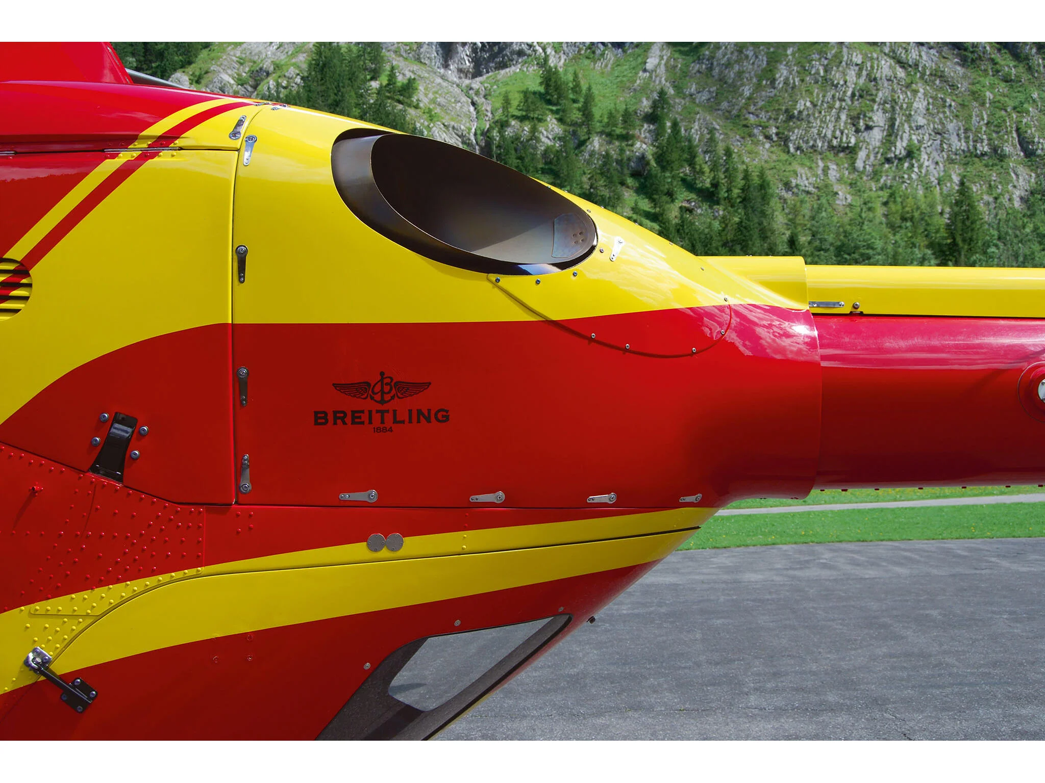 Maquette hélicoptère Revell 04986 Airbus Helicopters EC135 "Air-Glaciers" - Image 3