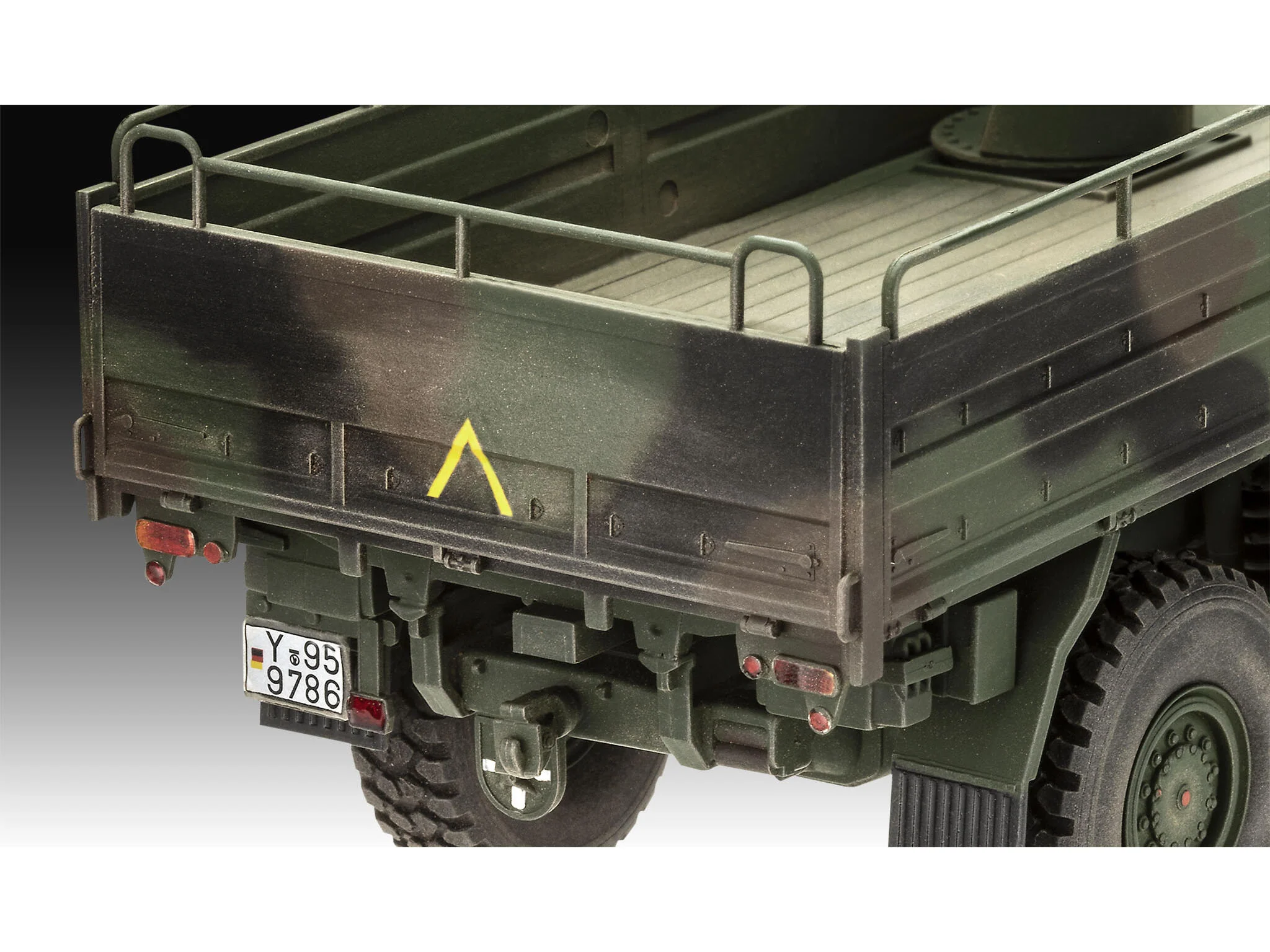 Maquette militaire Revell 03367 MAN 10t milgl truck 8x8 - Image 4