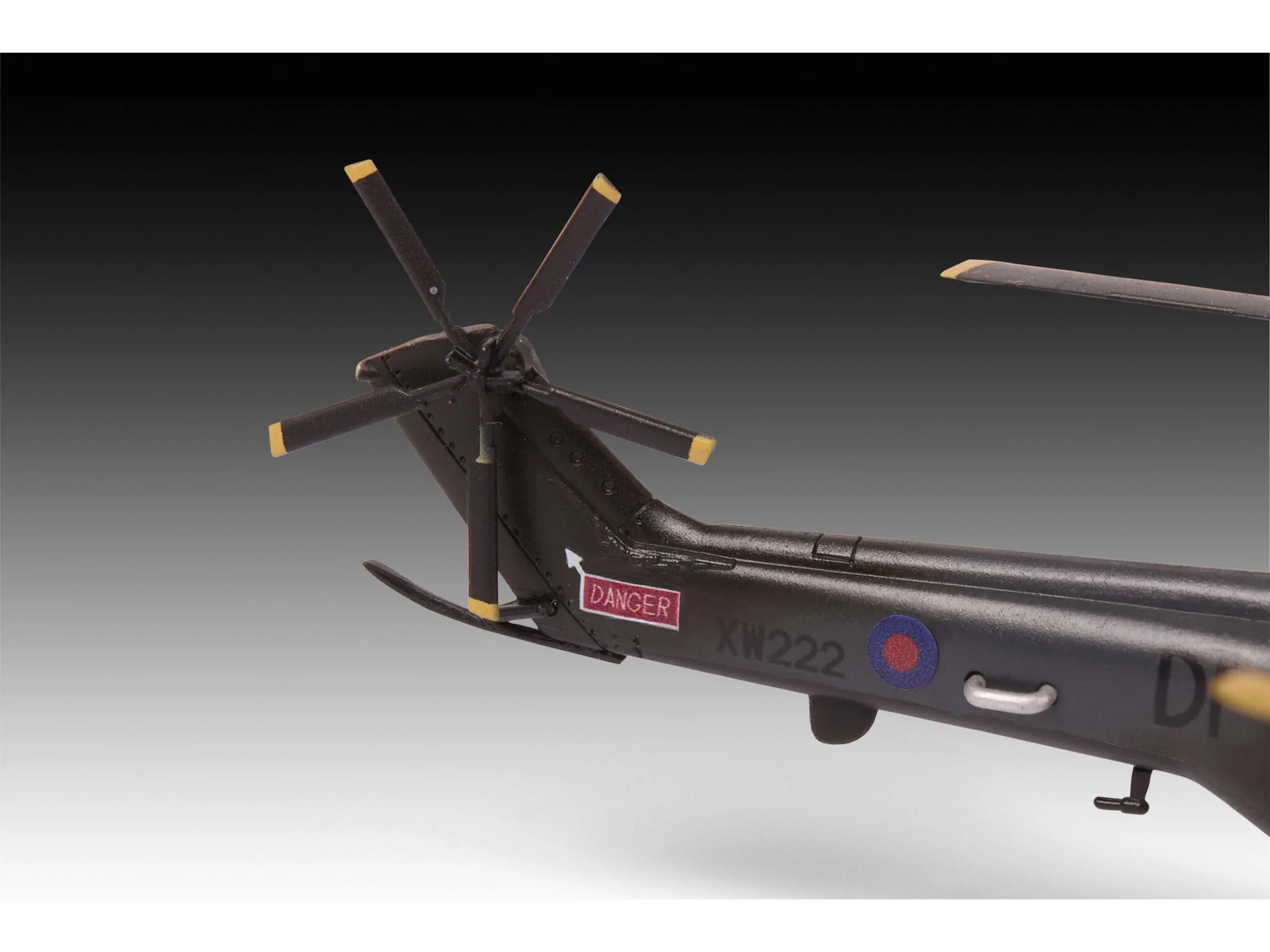 Maquette hélicoptère Revell 03746 Westland Puma HC.1 - Image 4
