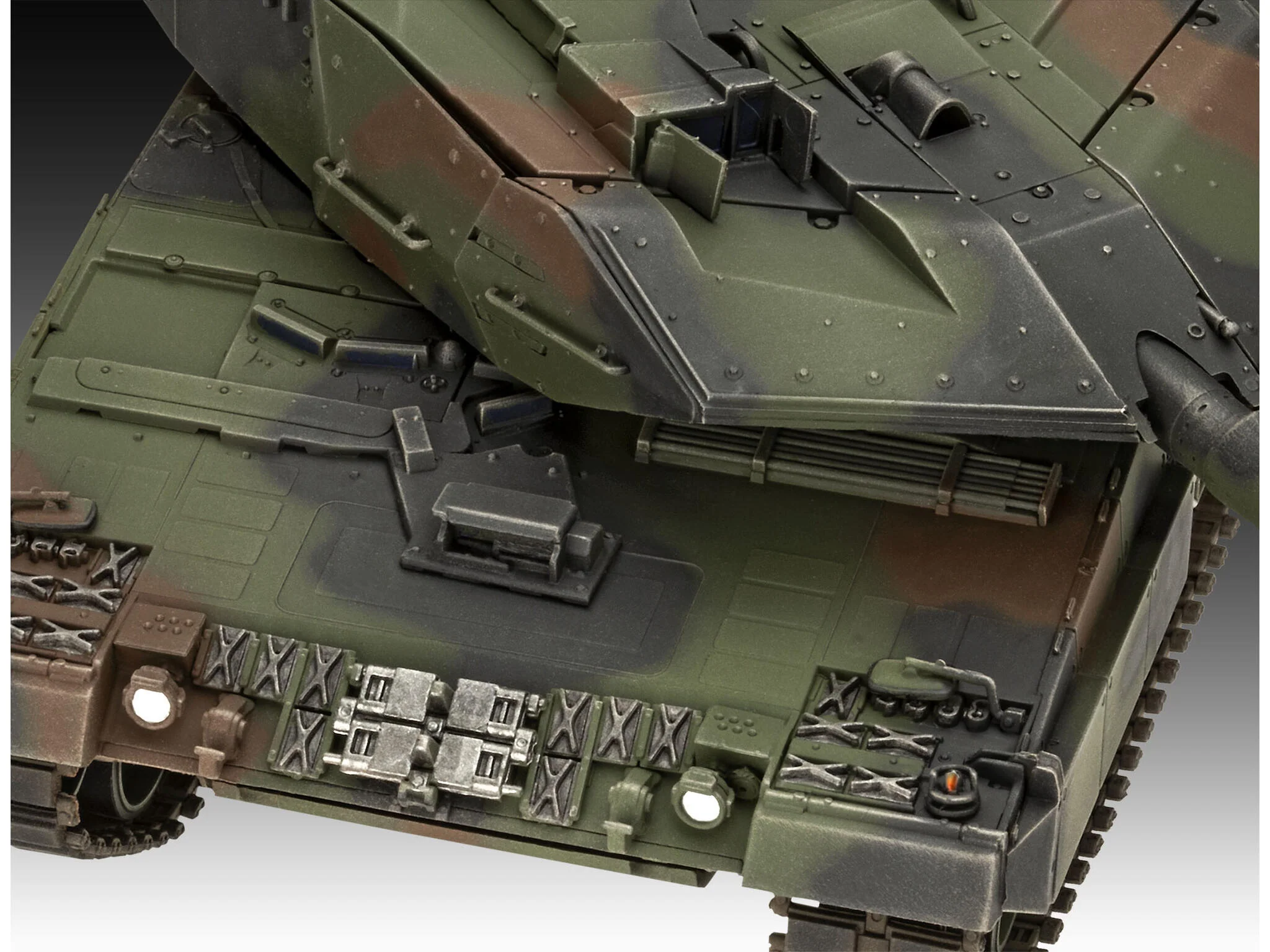 Maquette militaire Revell 05631 Leopard 2A6MA2" 70 ans Exclusive Edi avec accessoires de base - Image 5