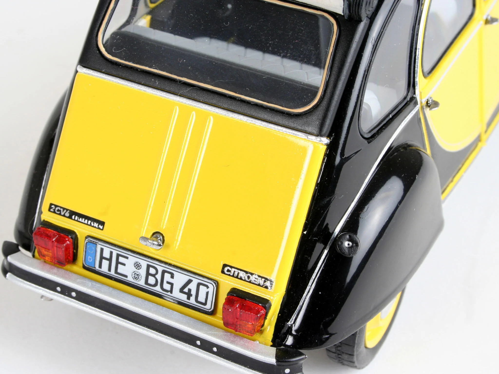 Maquette voiture Revell 07095 Citroen 2CV "Charleston" - Image 7