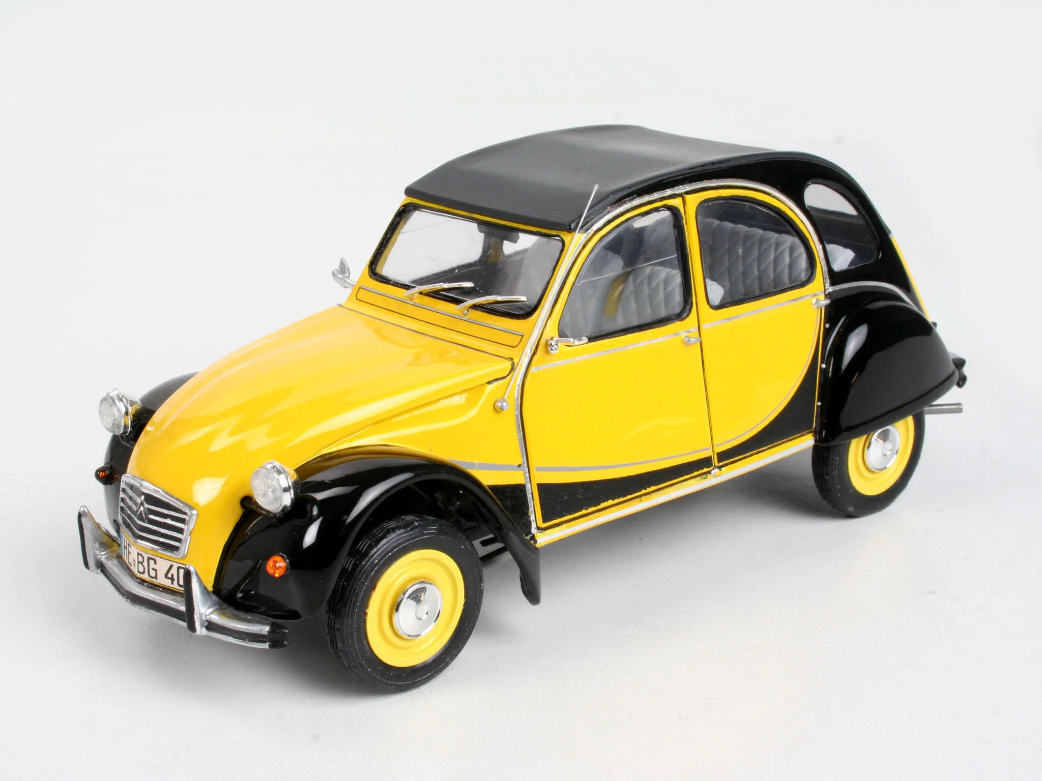 Maquette voiture Revell 07095 Citroen 2CV "Charleston" - Image 9