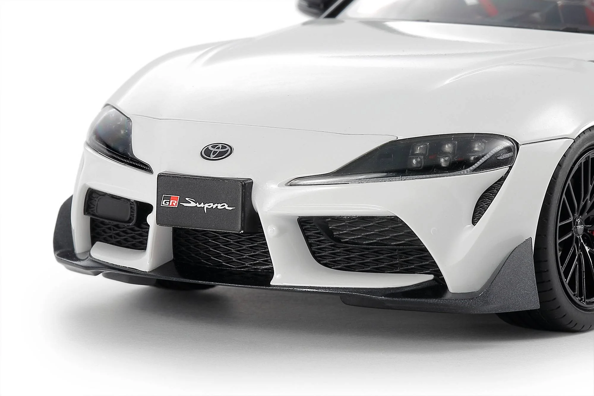 Maquette voiture Toyota GR Supra Custom 1/24 Tamiya 24371 - Image 2