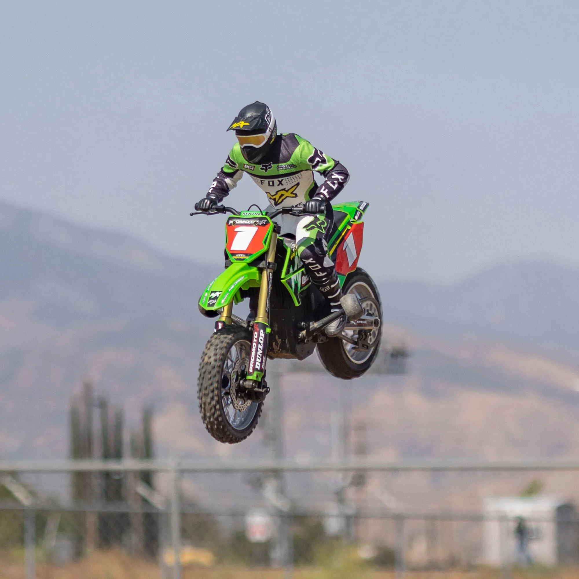 Moto RC Losi 1/4 Promoto-MX Motorrad RTR, Pro circuit LOS06002 verte - Image 11