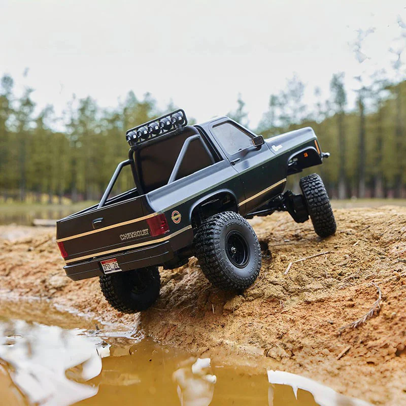 Petit crawler FMS 1/24 FCX24 Chevrolet K5 Blazer pro RTR noir - FMS12403PRORTRBK - Image 8