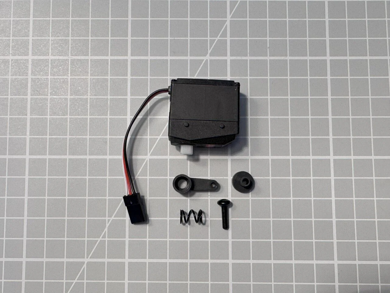 Servo S205 - Référence 7723