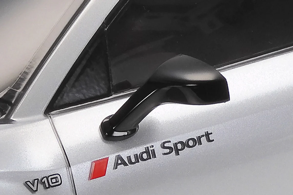 Tamiya Audi R8 LMS 2008 TT02 - 47517 (Carrosserie pré-peinte) - Image 4