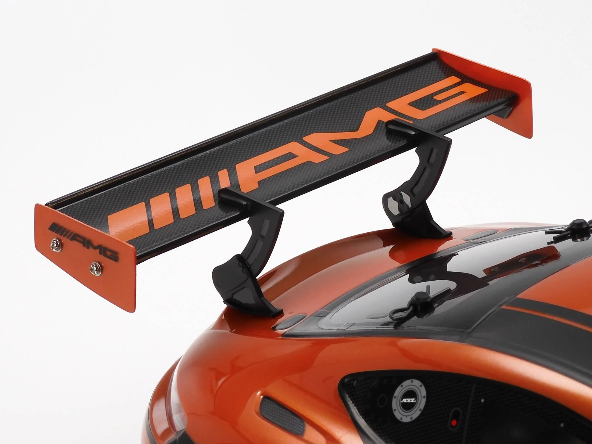 Tamiya TT02 Mercedes-AMG GT3 EVO KIT 58750 - Image 7