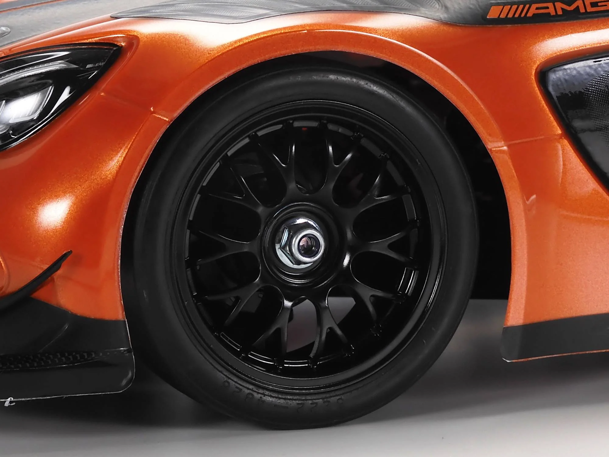 Tamiya TT02 Mercedes-AMG GT3 EVO KIT 58750 - Image 9