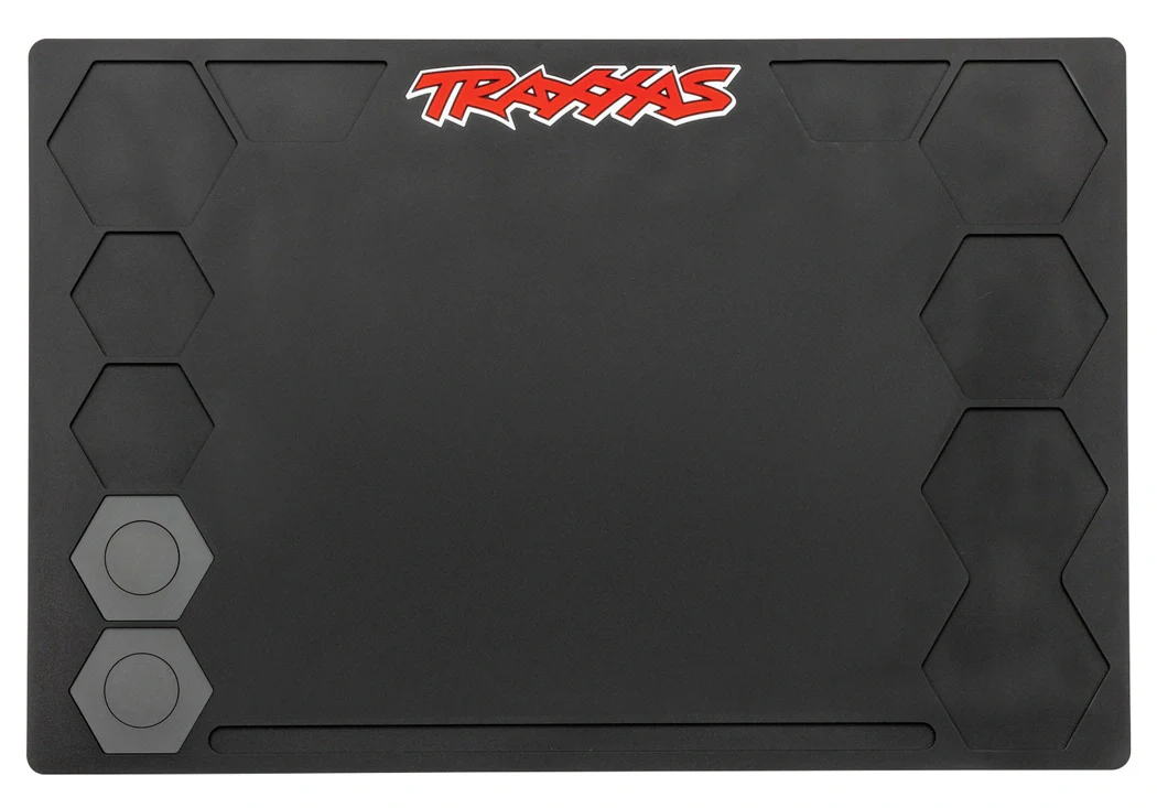 Tapis de réparation en caoutchouc résistant 41 x 61 cm (16 x 24'') - Traxxas 3425