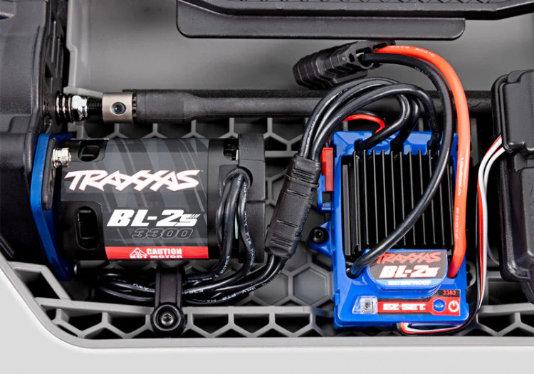 Traxxas Rustler 4x4 BL-2s RTR 67164-4 rouge - Image 11
